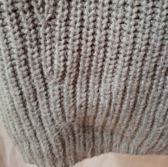 KISMET Pointelle Turtle Neck Sweater dress In gray size M women sweater - Picture 10 of 10